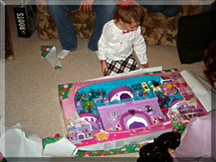 Ashlynn's present from Aunt Raemie & Uncle Jamie